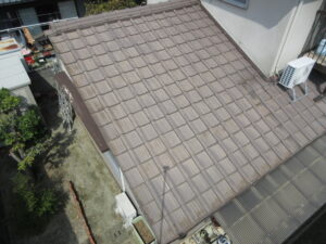 松山市　屋根色褪せ